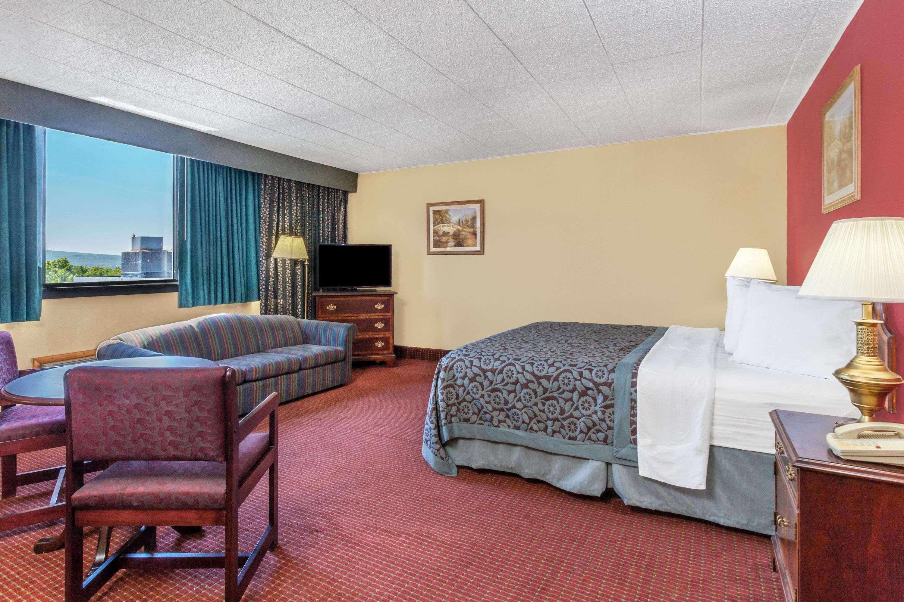 Days Inn By Wyndham Scranton Pa Dickson City Extérieur photo